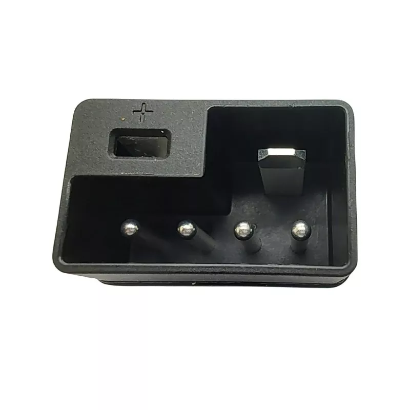 Mengapa Pengisi Daya Konektor Ebike 2 dan 4 15 hingga 30A Jantan Kunci Pengisian Sepeda Listrik yang Efisien?